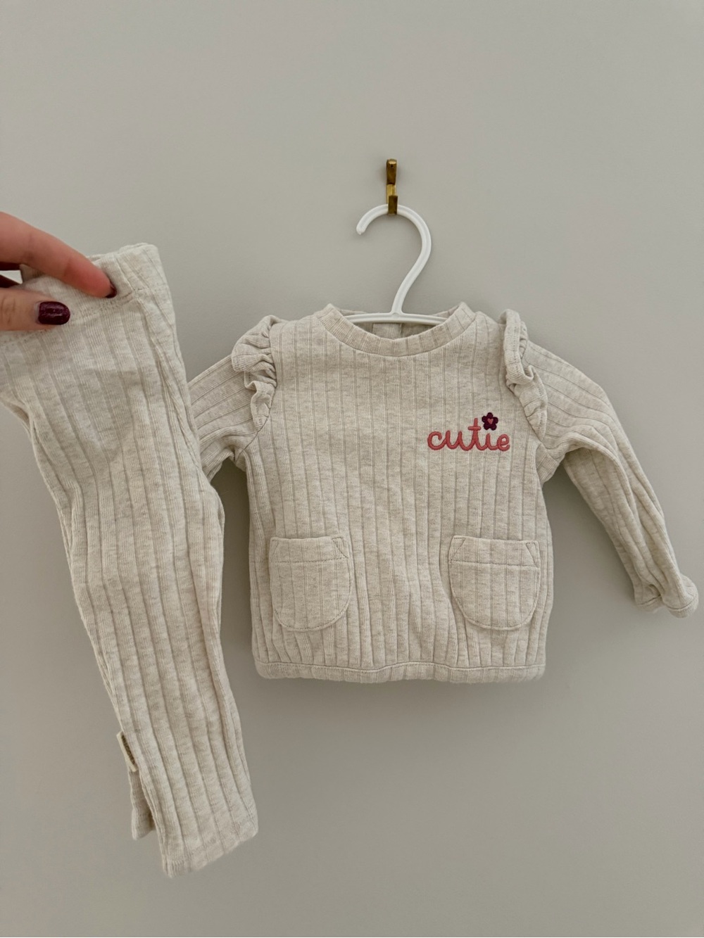 Kids Matching Set - Cream 'Cutie' Pullover & Pants
